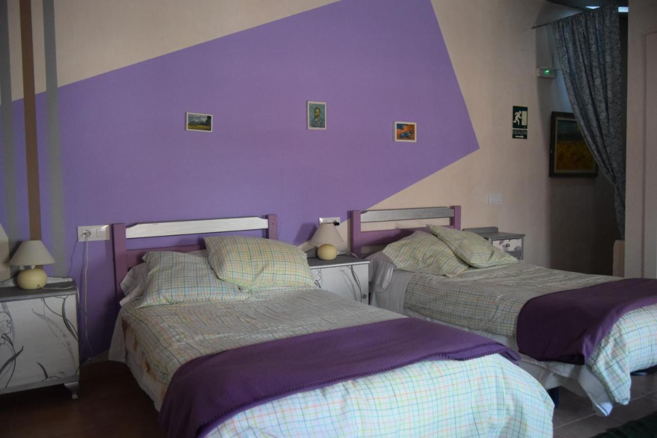 Capricho De Alcorisa Hostel Exterior photo
